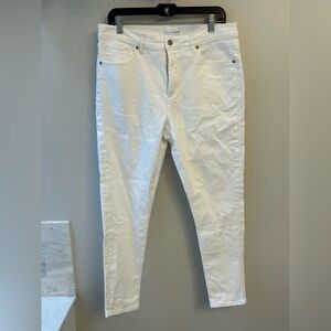 Loft Women's White Jeans skinny size 31